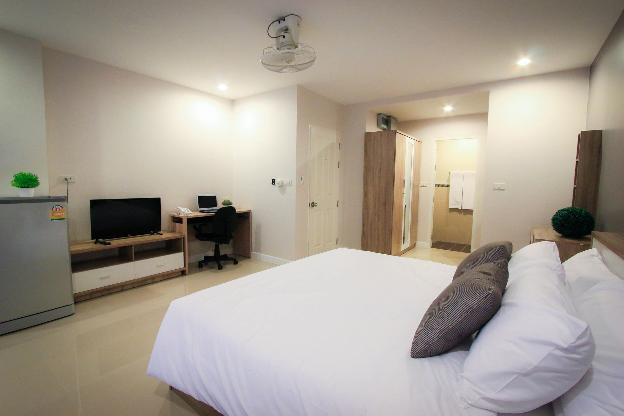 Vipa House Phuket - Sha Extra Plus Bagian luar foto