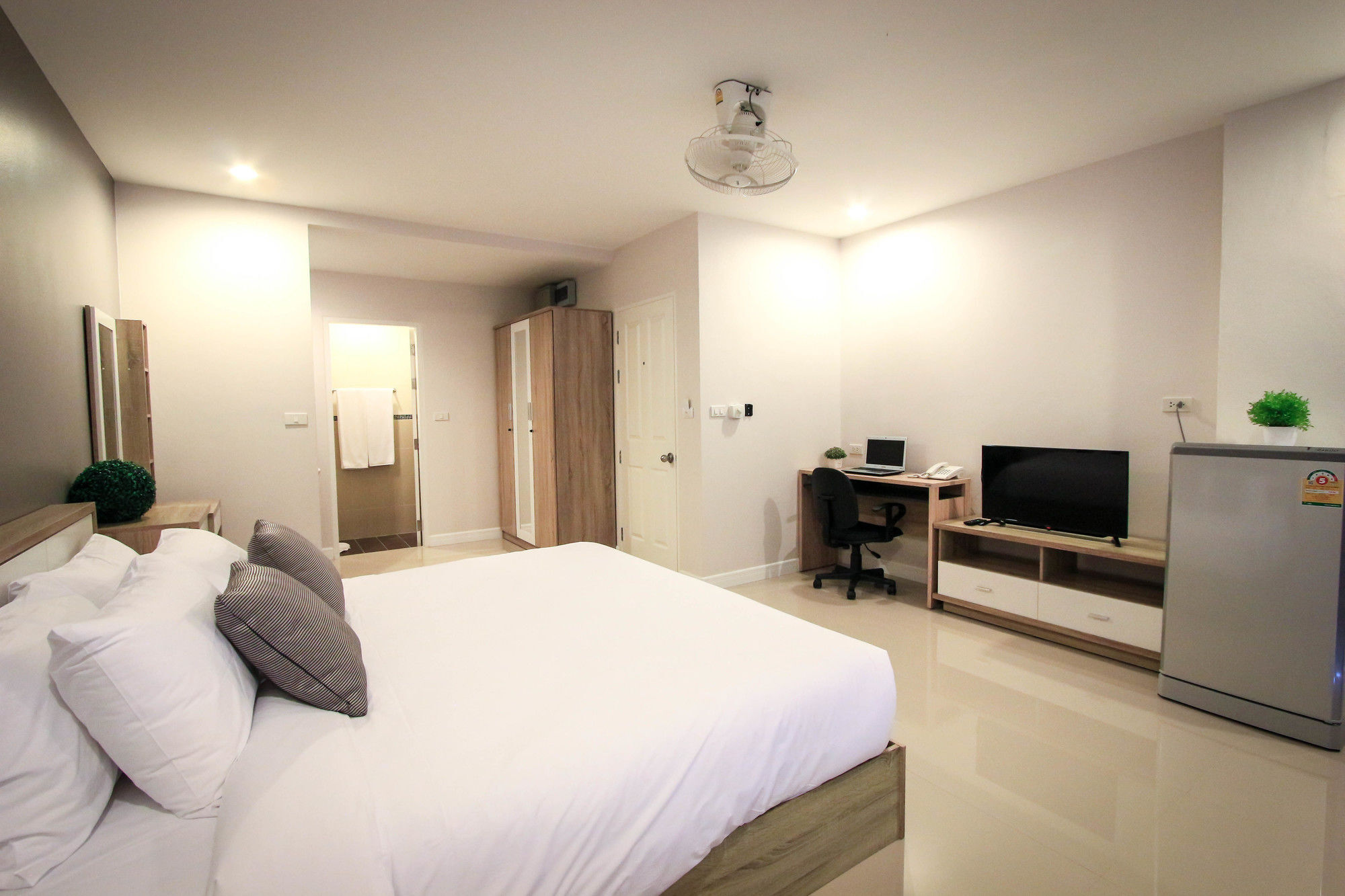 Vipa House Phuket - Sha Extra Plus Bagian luar foto